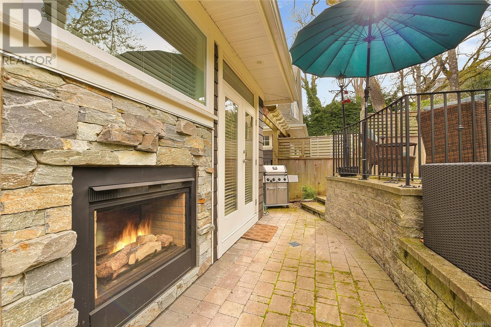 3 - 1770 ROCKLAND AVENUE Image 21
