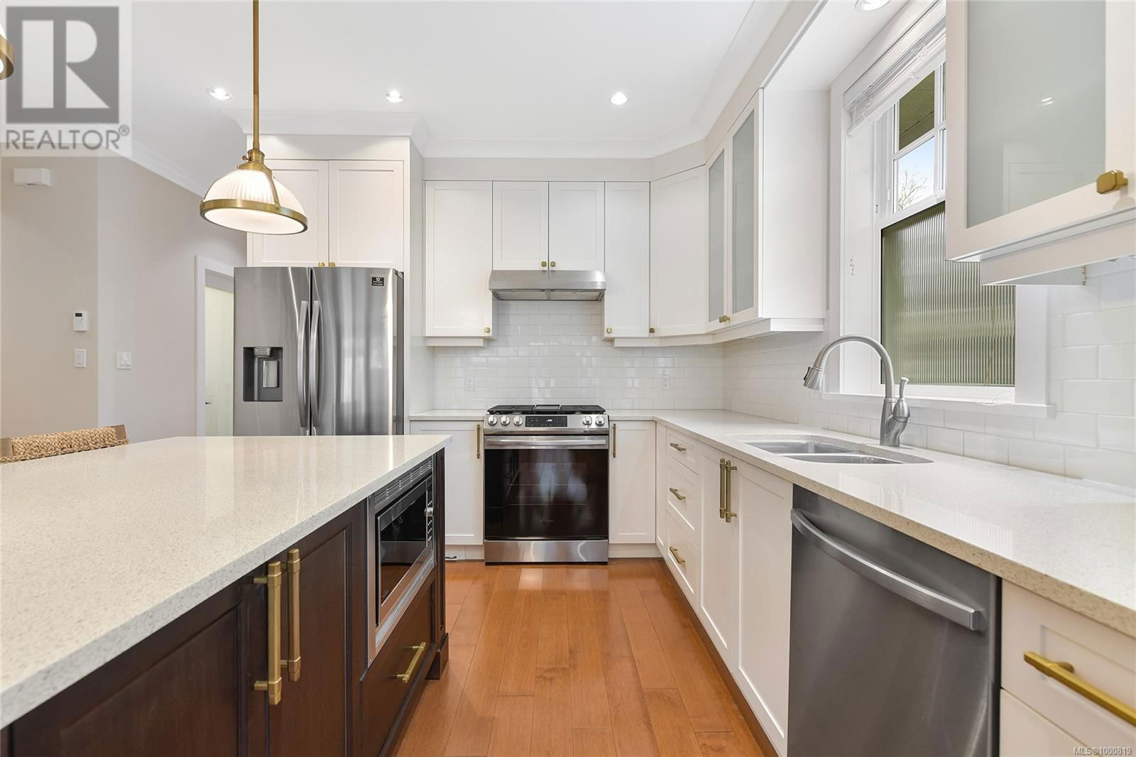 3 - 1770 ROCKLAND AVENUE Image 6