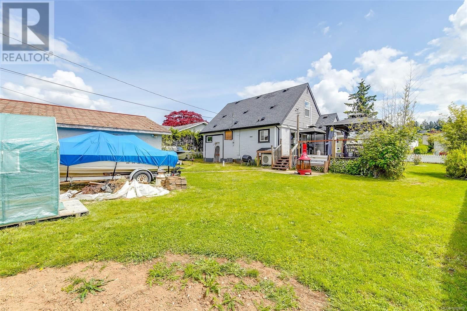3836 14TH AVENUE Image 28