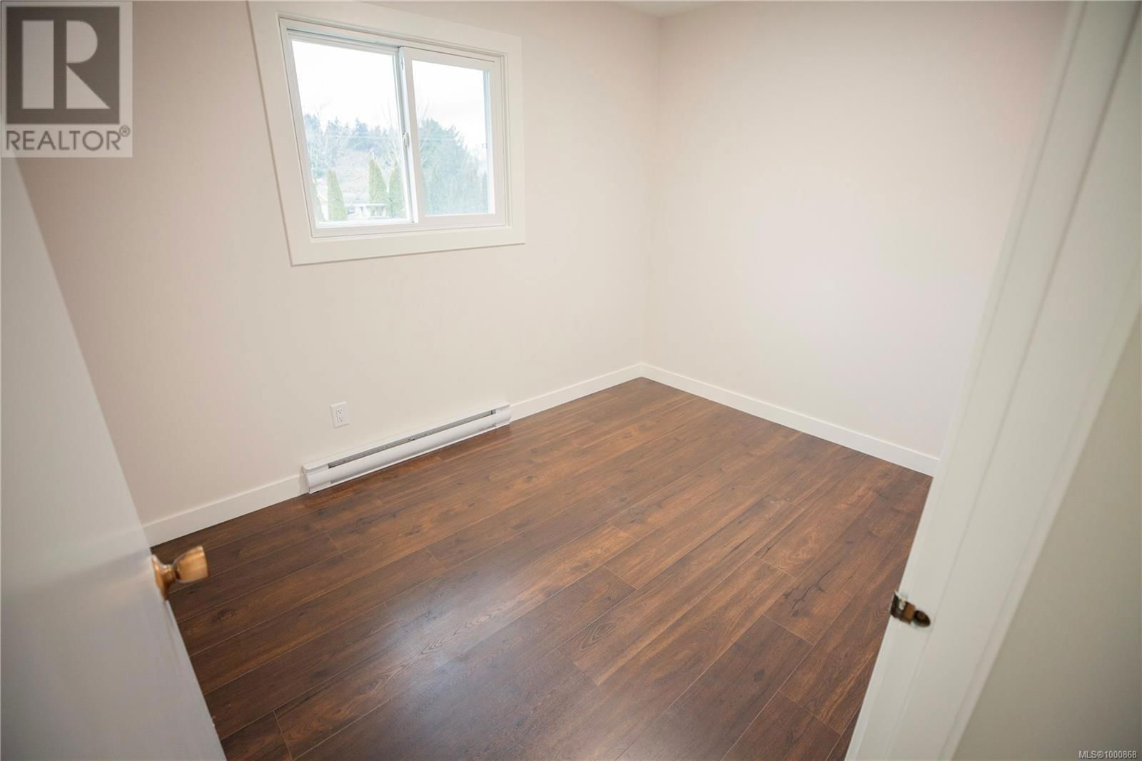 4068 GRANGE ROAD Image 13