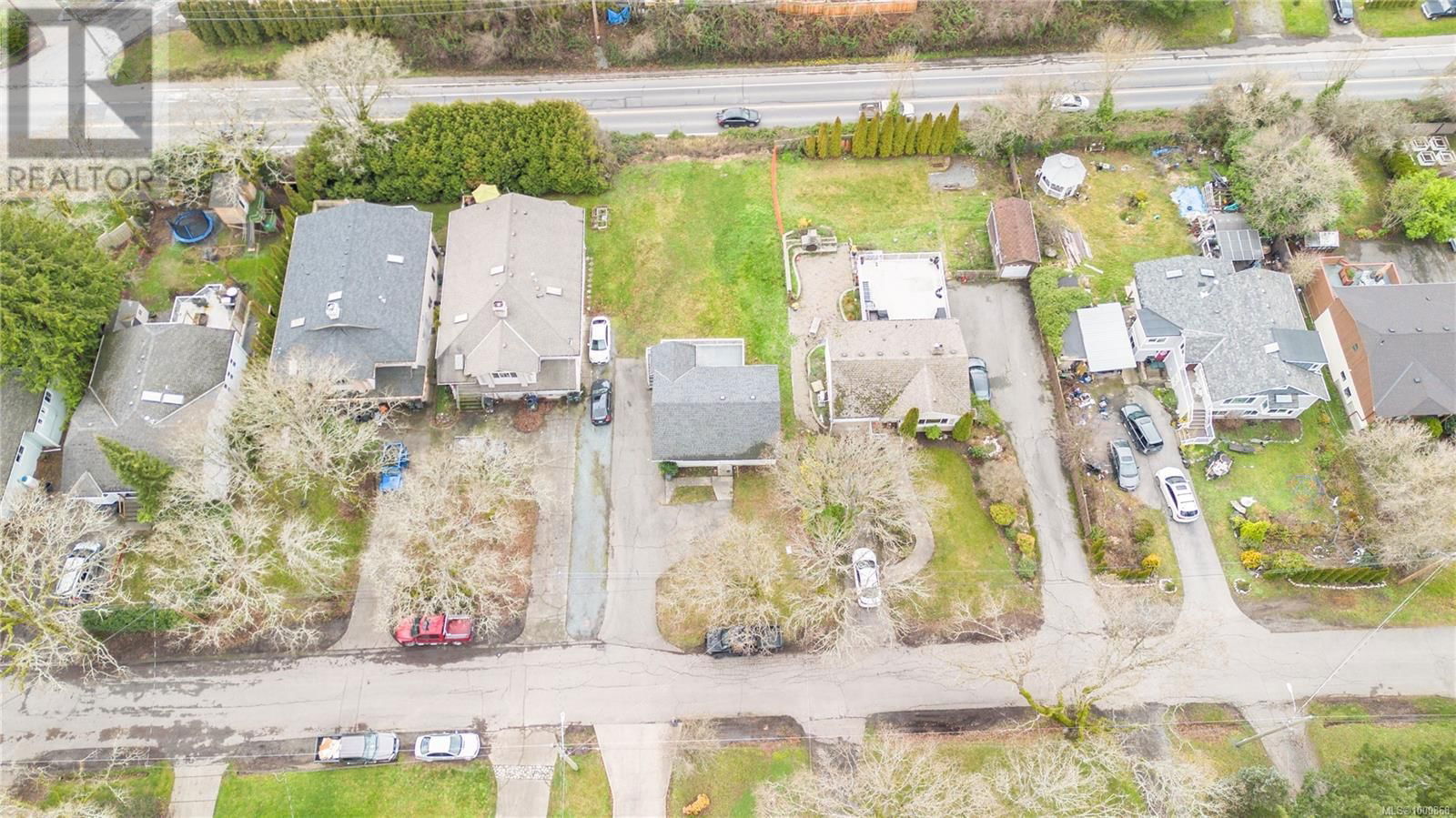 4068 GRANGE ROAD Image 25