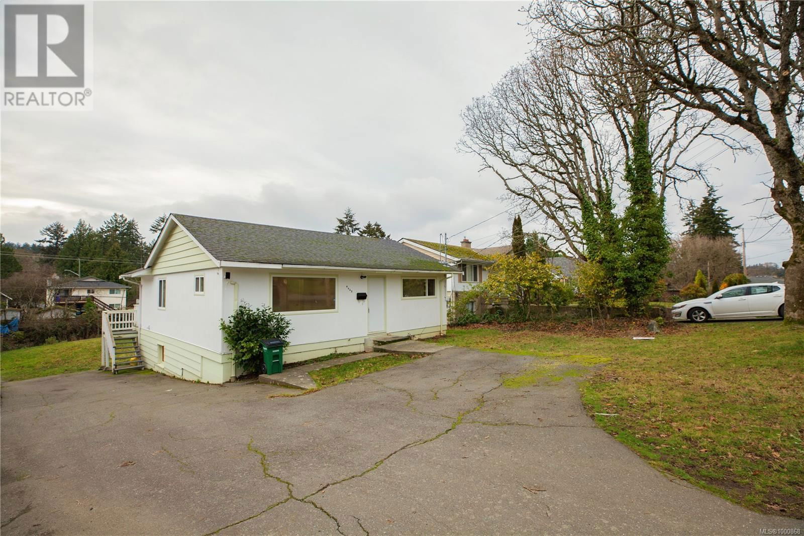 4068 GRANGE ROAD Image 6