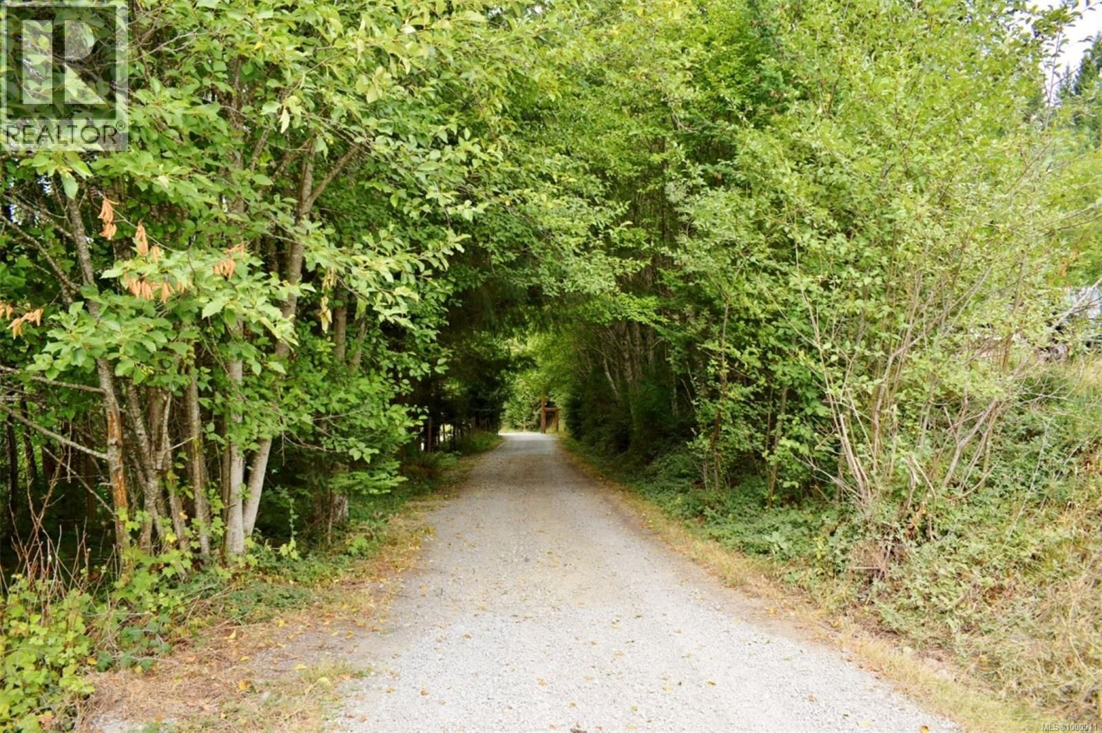 5982 Mayo Road property photo