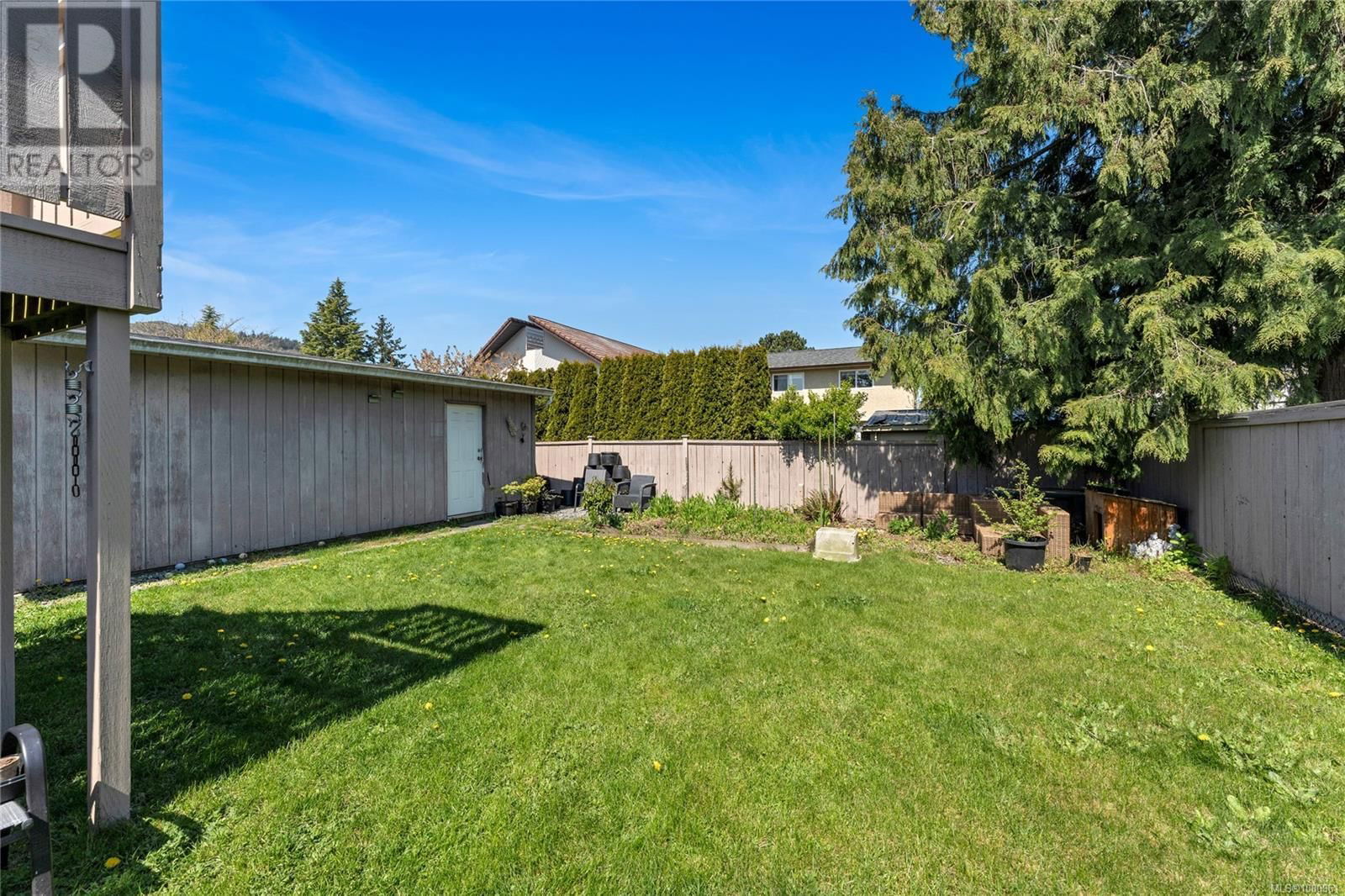 1576 PRAIRIE STREET Image 24