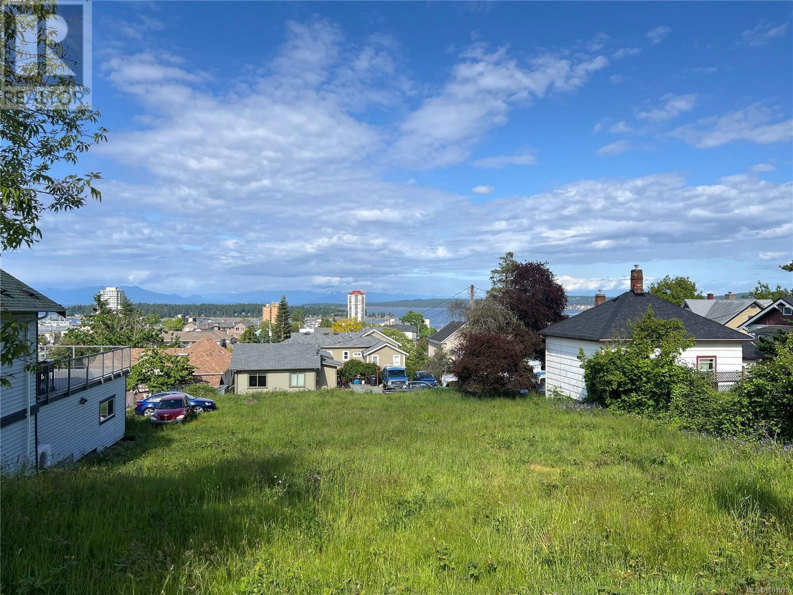 354 KENNEDY STREET Image 14