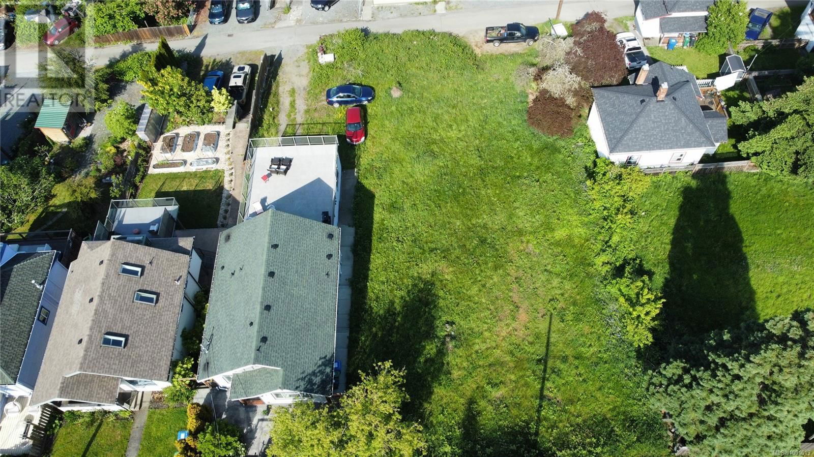 354 KENNEDY STREET Image 15