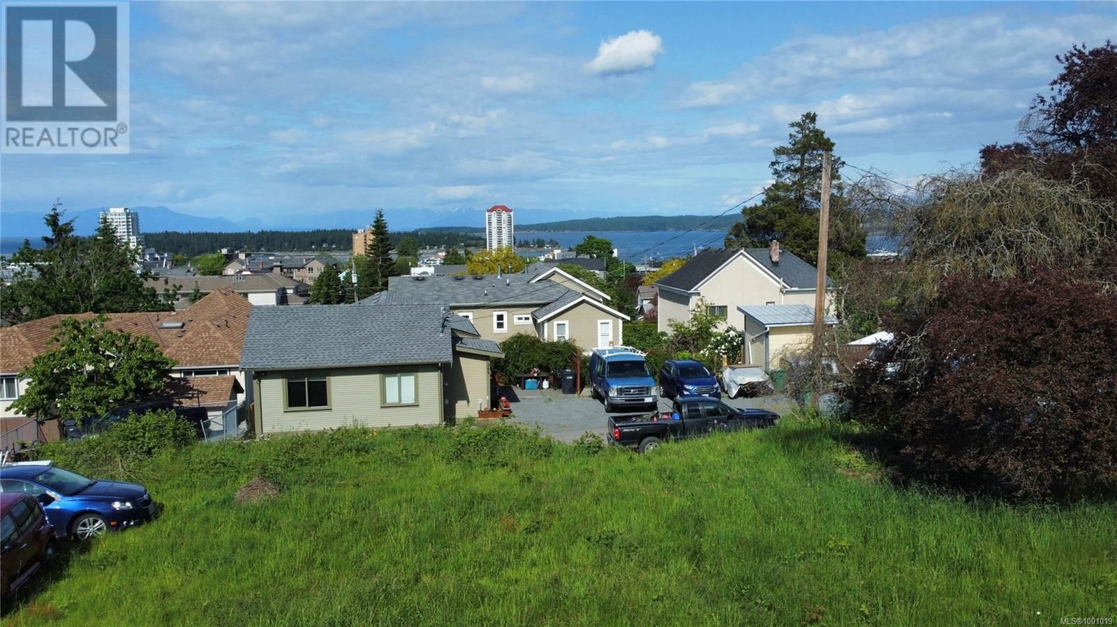 354 KENNEDY STREET Image 9