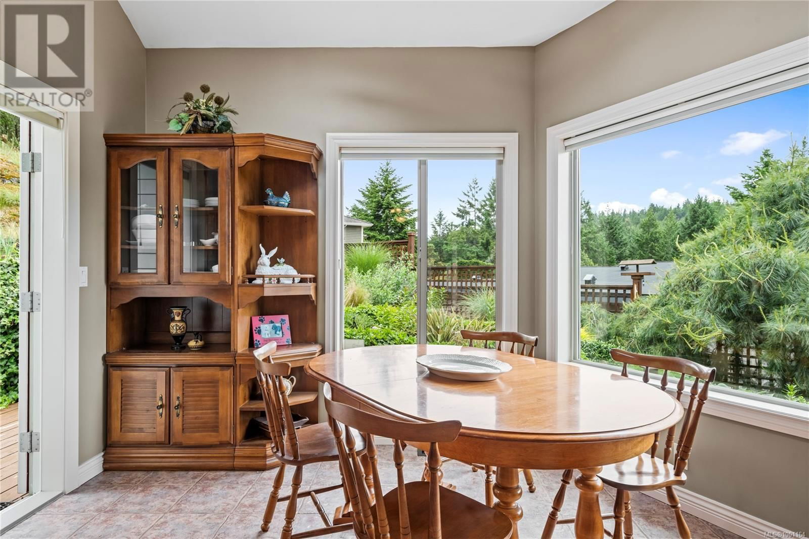 3380 REDDEN ROAD Image 27