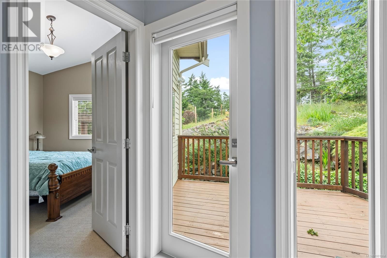 3380 REDDEN ROAD Image 35