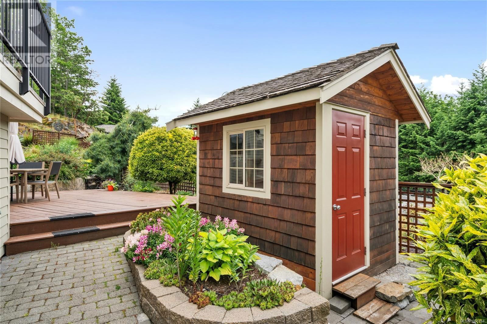 3380 REDDEN ROAD Image 39