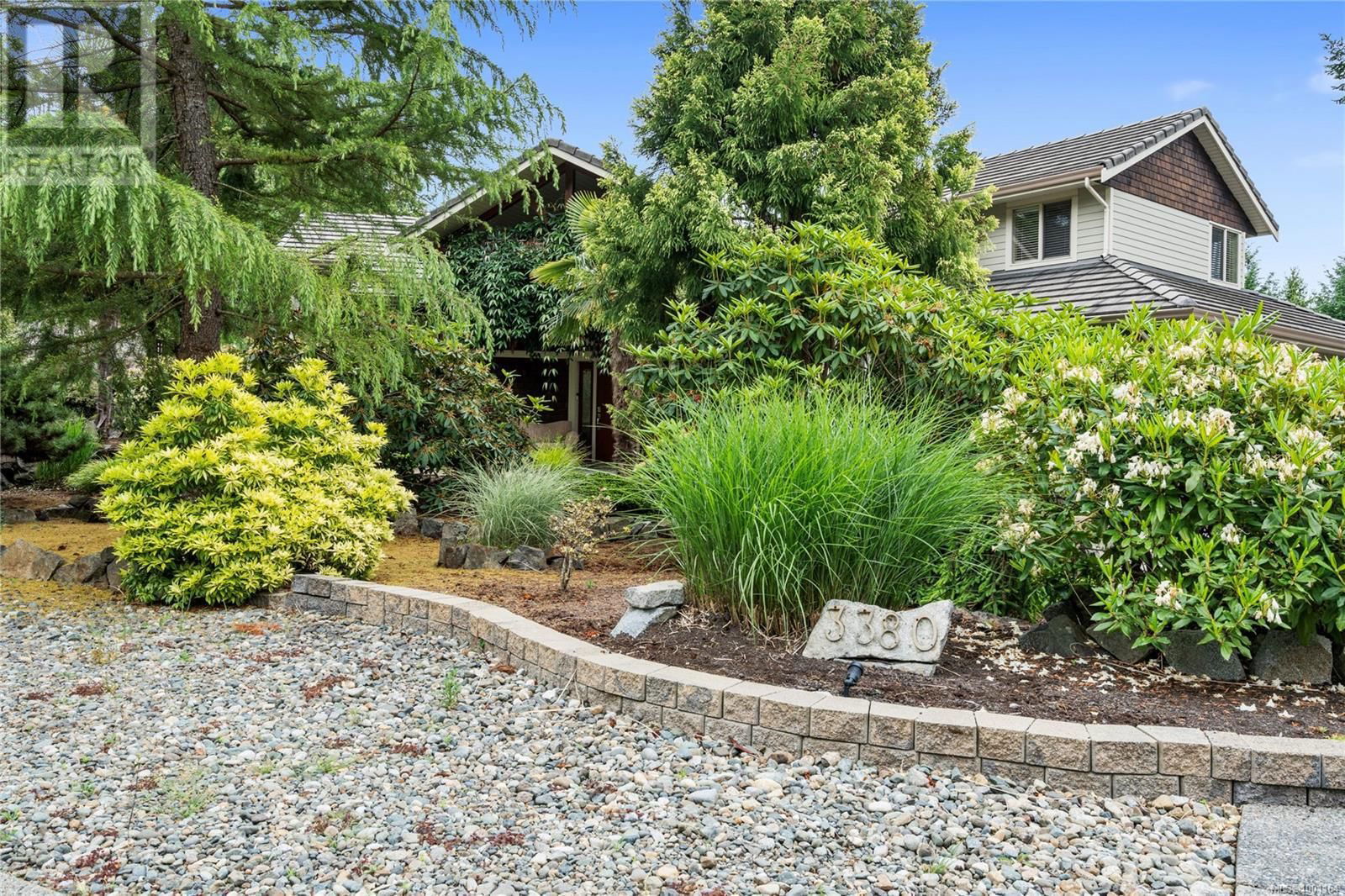 3380 REDDEN ROAD Image 42