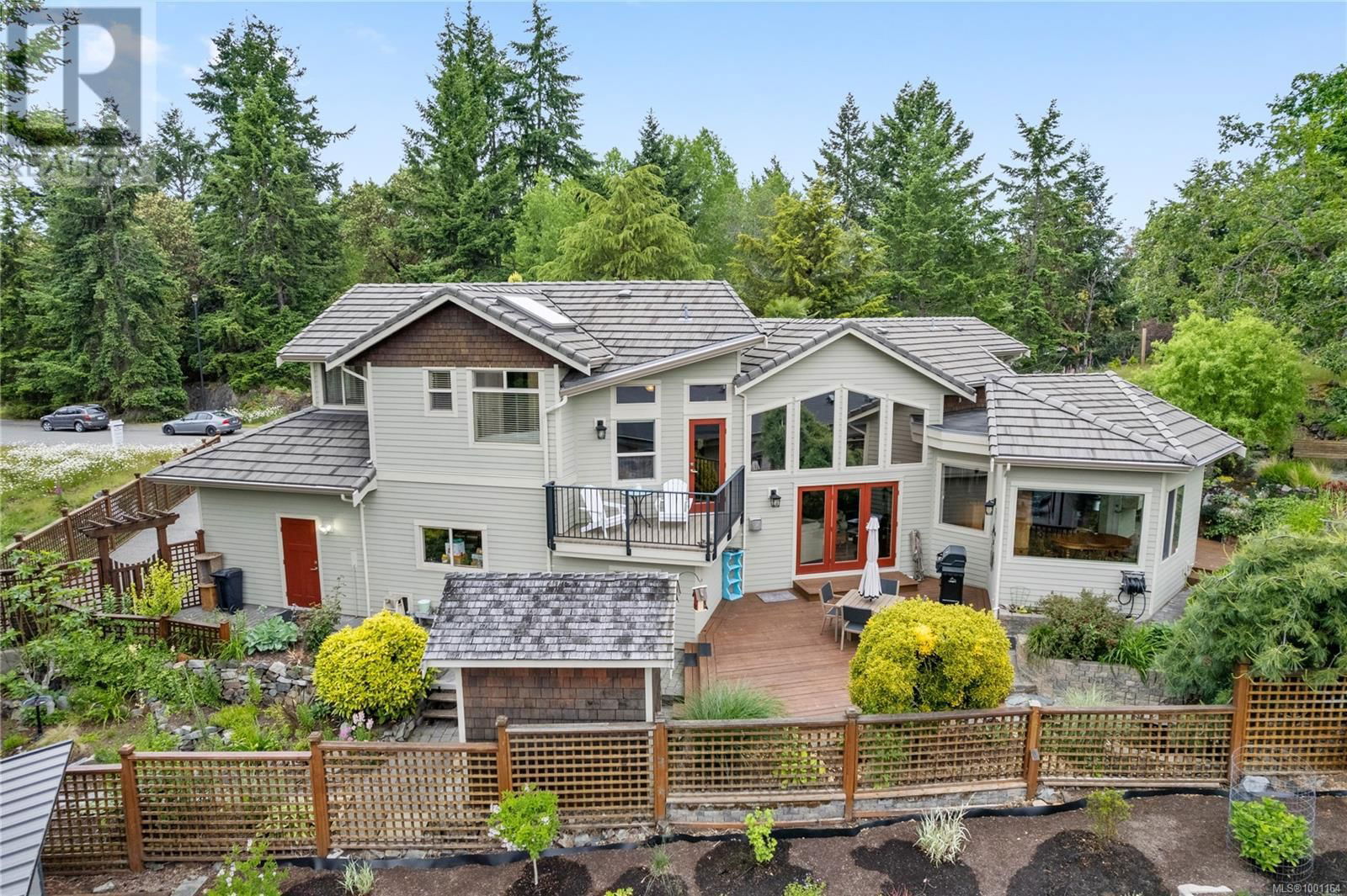 3380 REDDEN ROAD Image 43