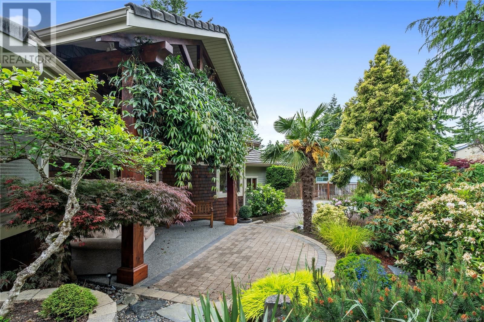 3380 REDDEN ROAD Image 45