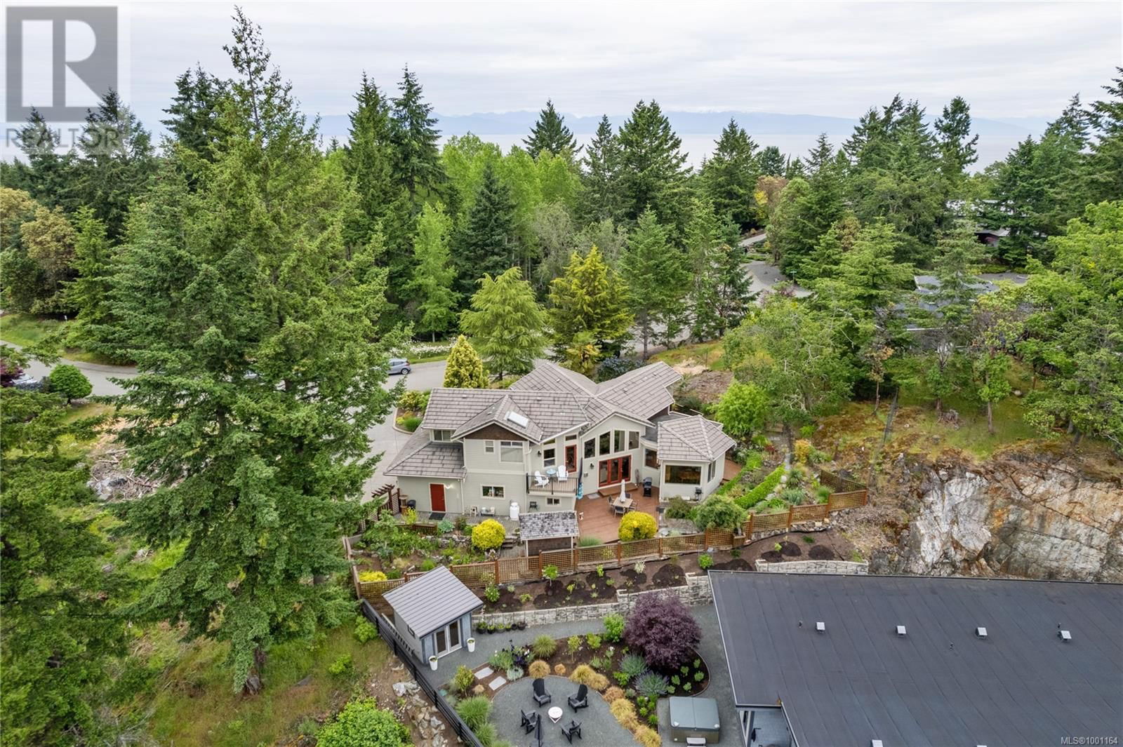 3380 REDDEN ROAD Image 65