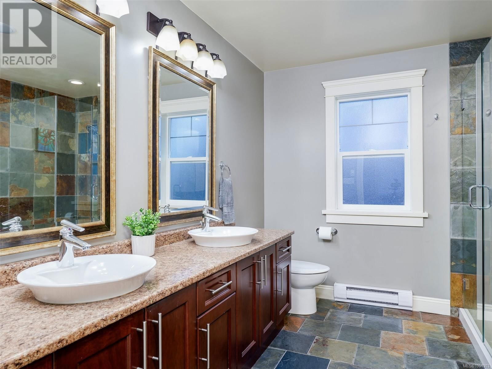 1173 DEERVIEW PLACE Image 12