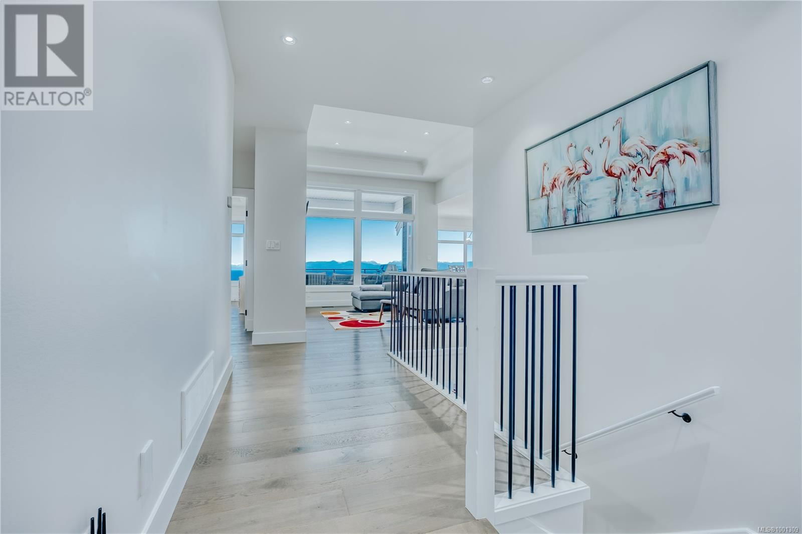 138 ROYAL PACIFIC WAY Image 18
