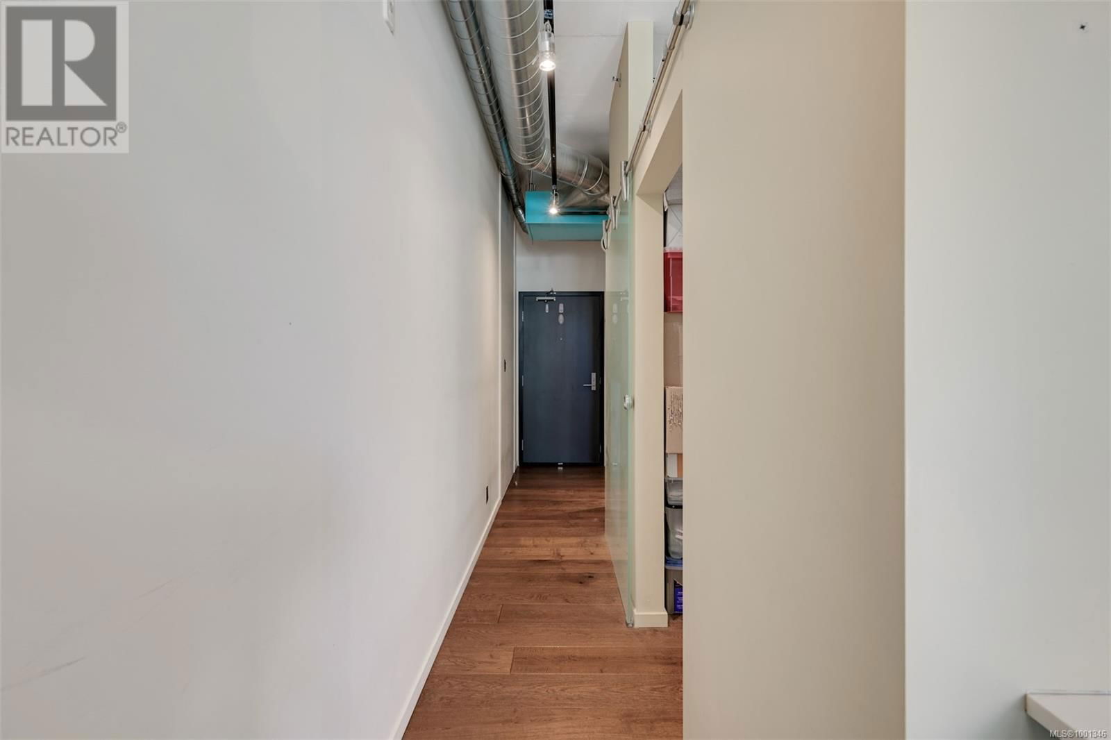523 - 1029 VIEW STREET Image 22