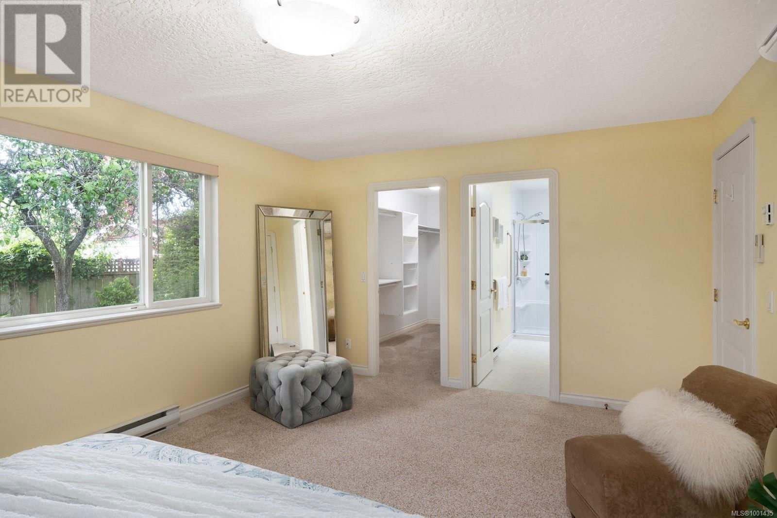 10216 ALMOND STREET Image 15