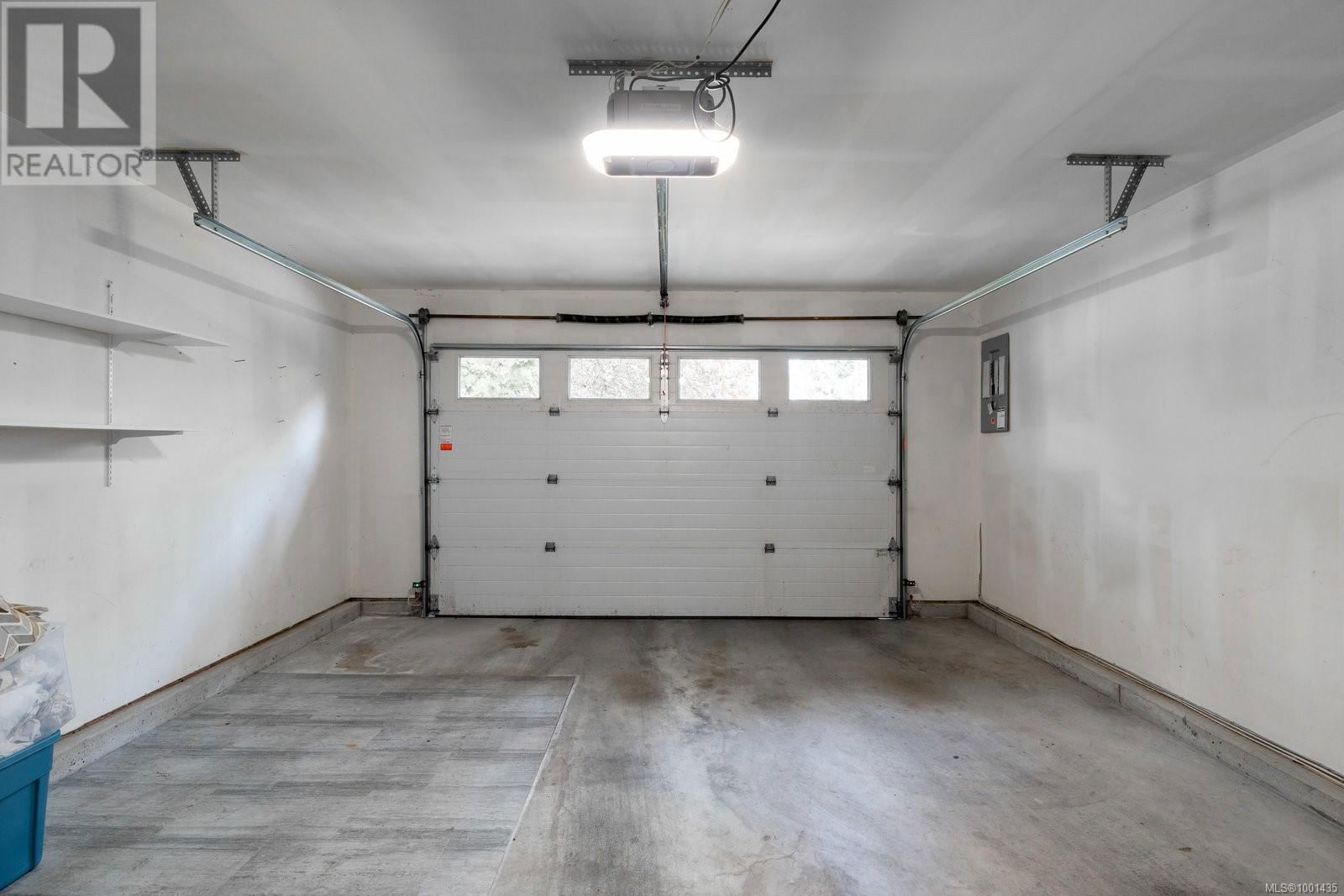 10216 ALMOND STREET Image 24