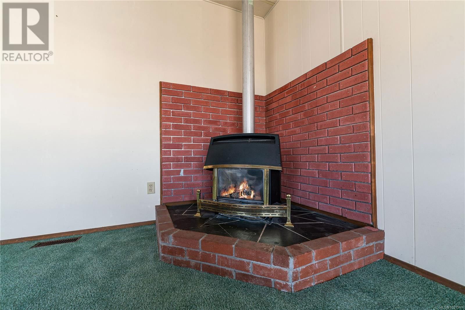 51 - 6325 METRAL DRIVE Image 10