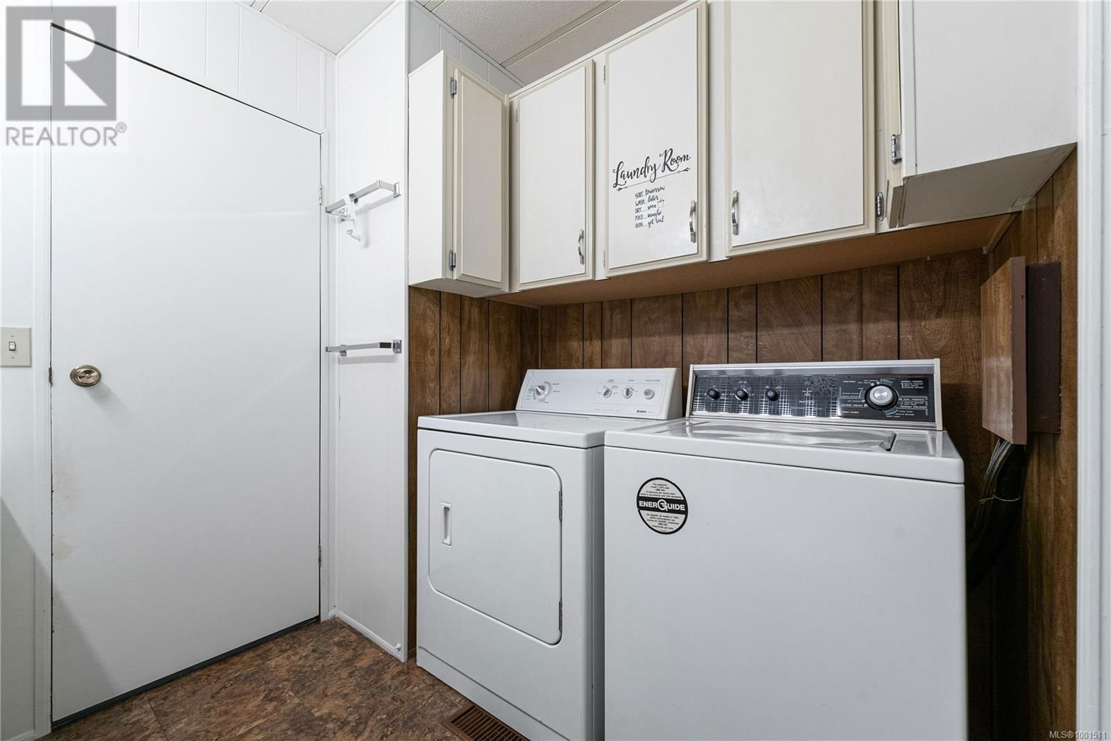 51 - 6325 METRAL DRIVE Image 16