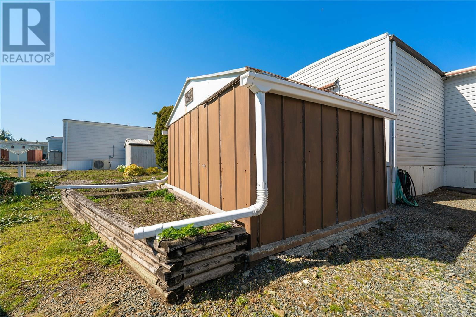 51 - 6325 METRAL DRIVE Image 24