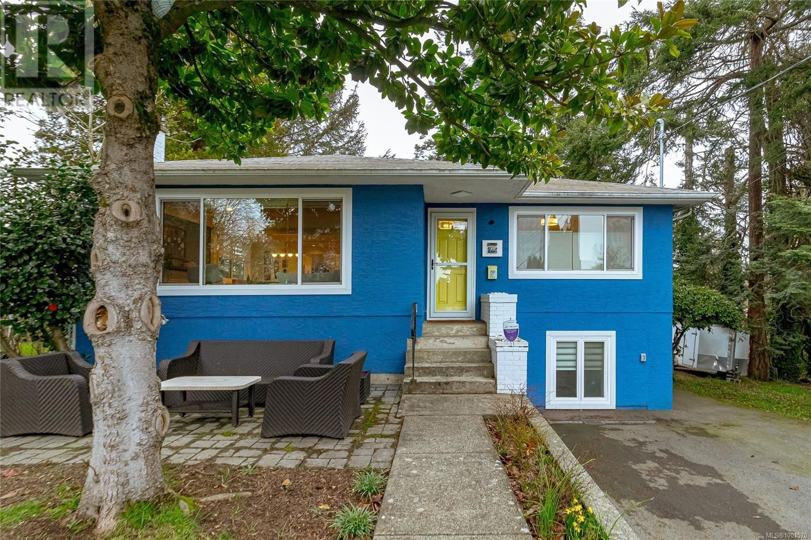 906 MCADOO PLACE Image 2