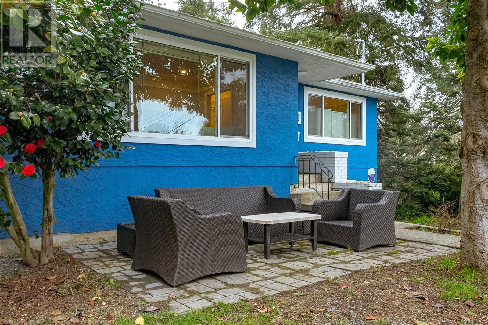 906 MCADOO PLACE Image 3