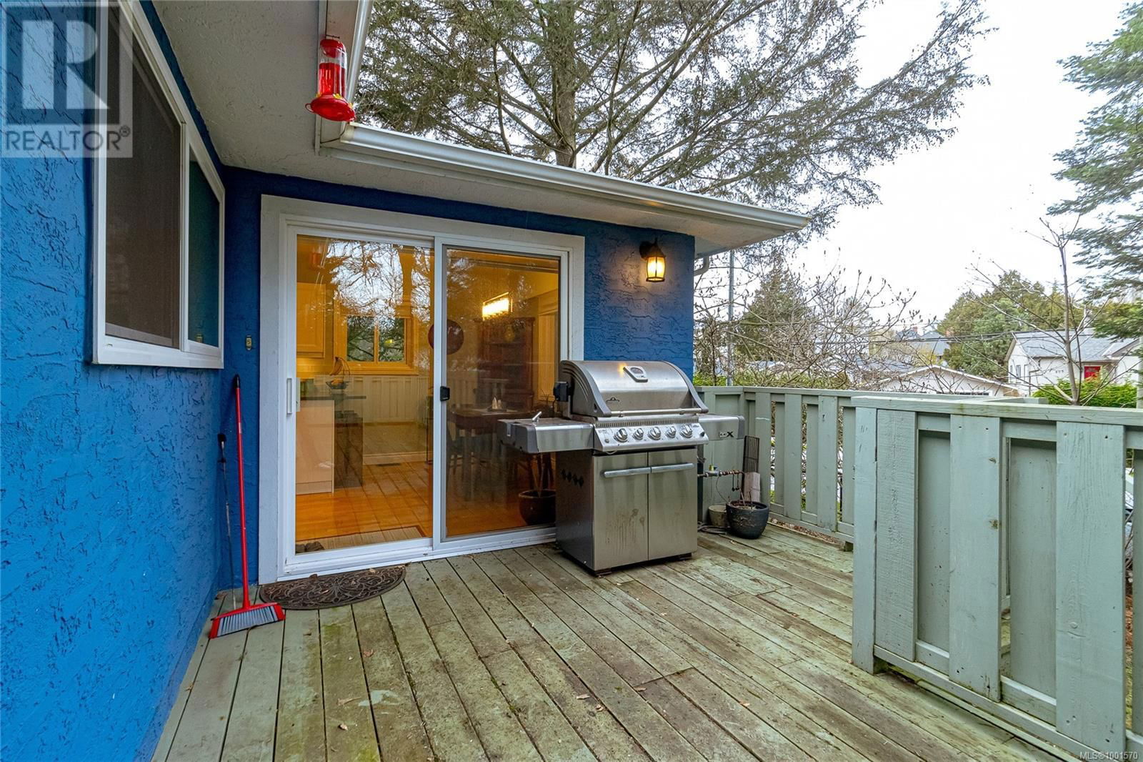 906 MCADOO PLACE Image 46
