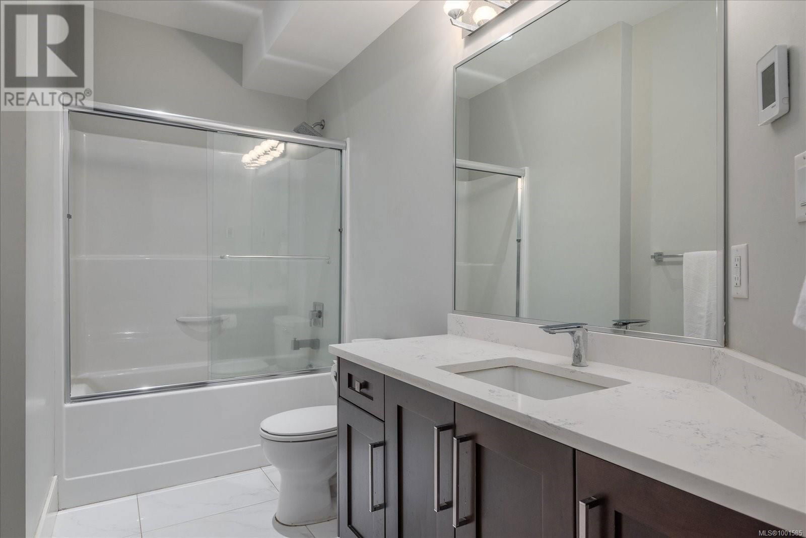 4696 LAGUNA WAY Image 36