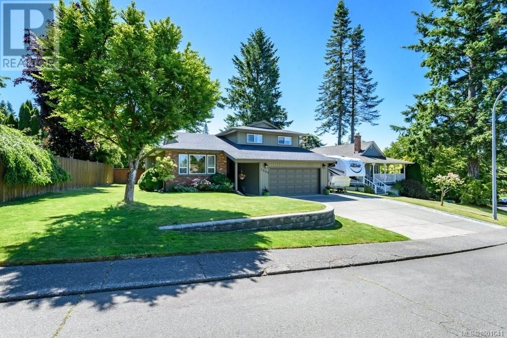 1665 CHESTER PLACE Image 57