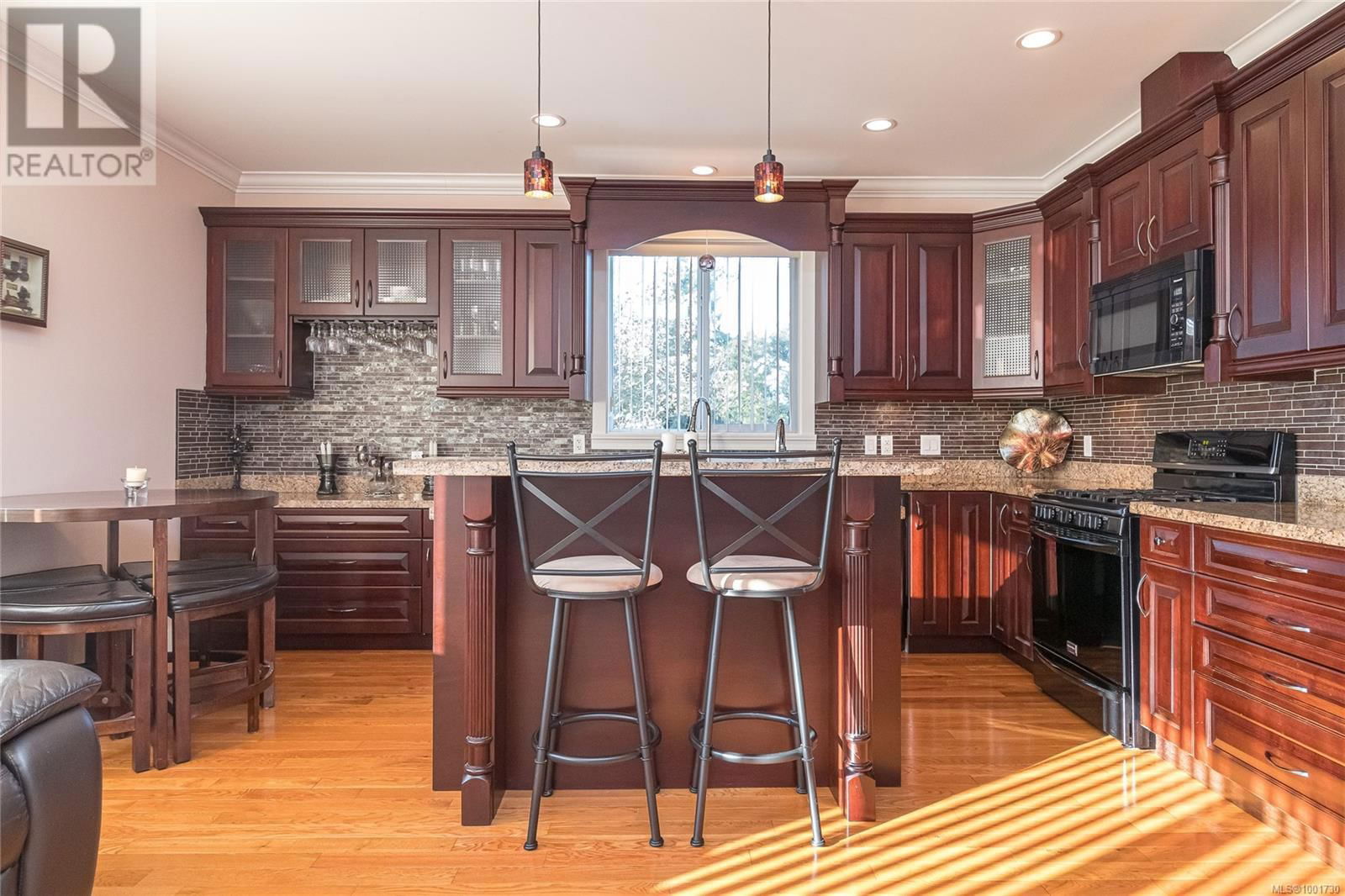3161 WASCANA STREET Image 10