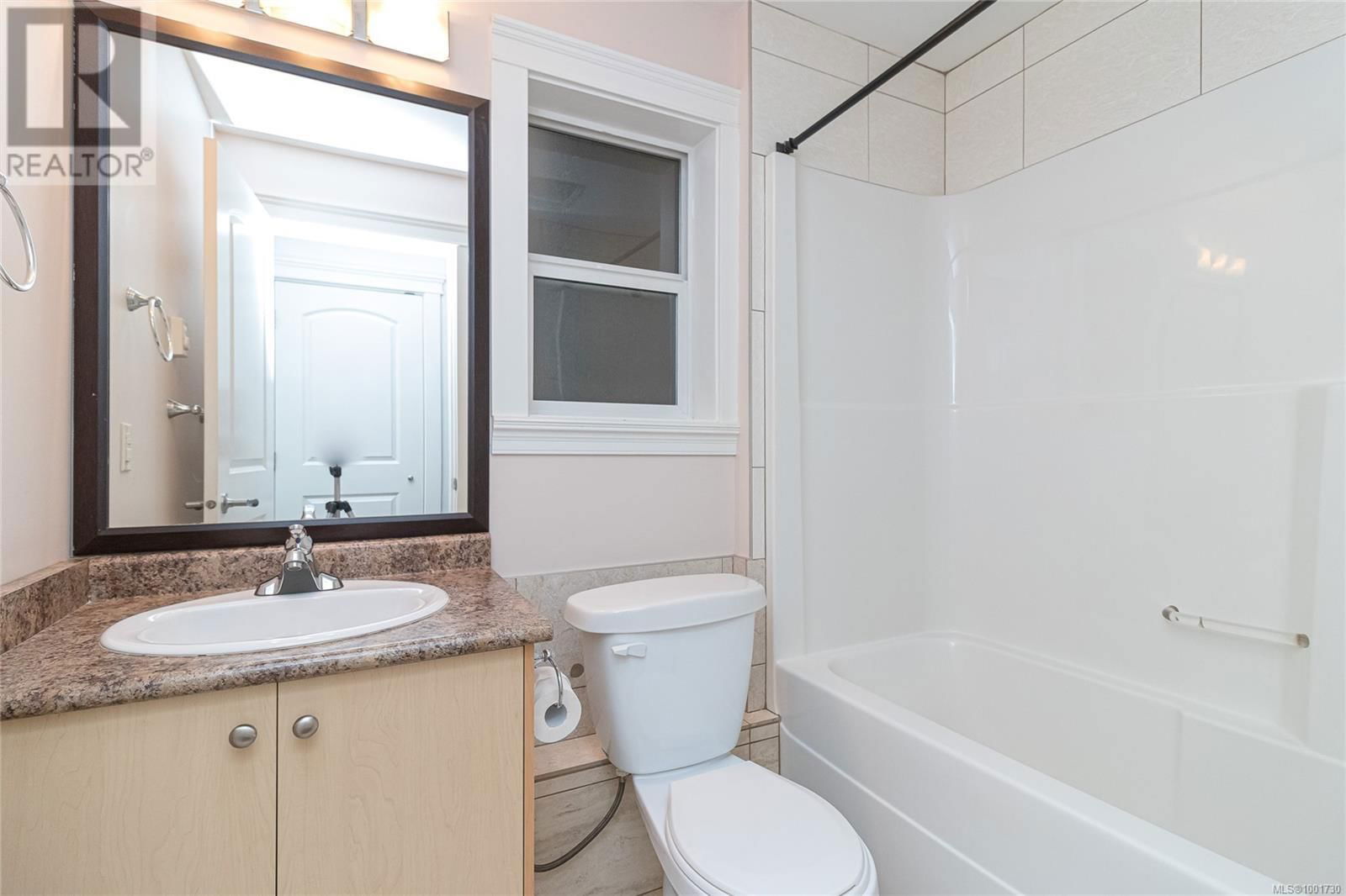 3161 WASCANA STREET Image 38