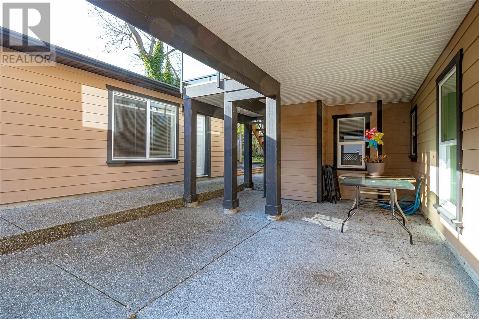 3161 WASCANA STREET Image 48