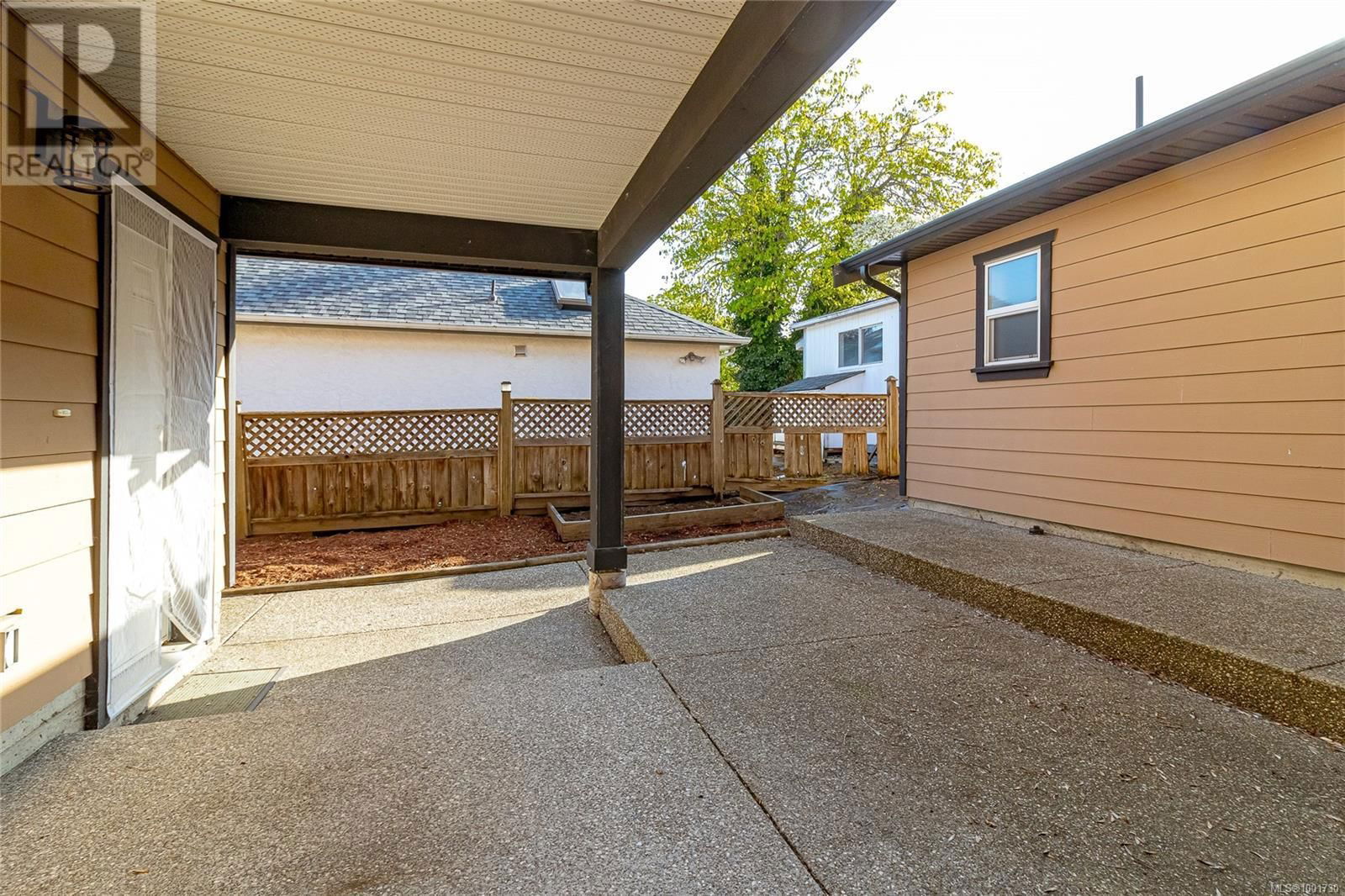 3161 WASCANA STREET Image 49