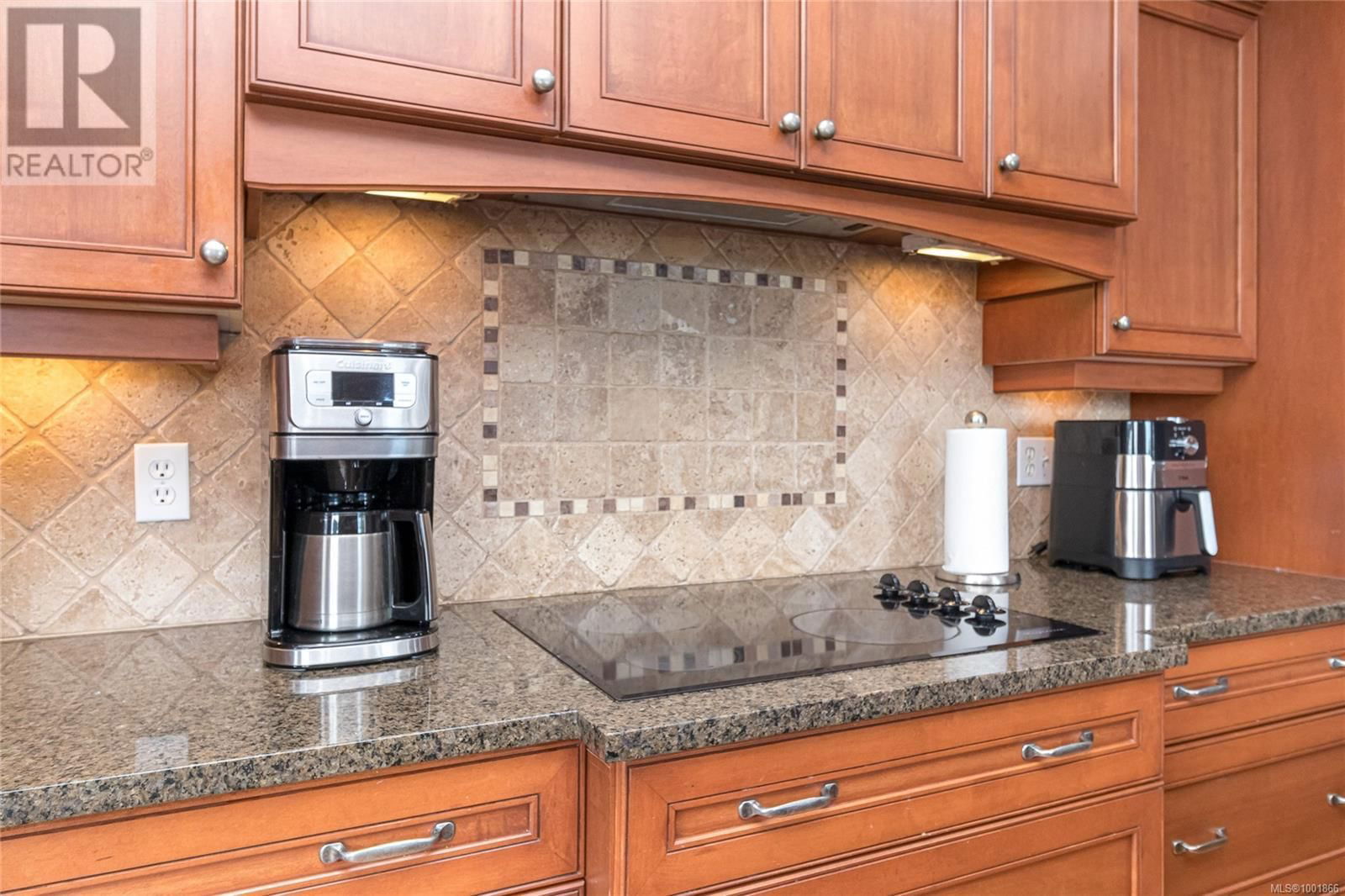 4228 WESTERVELT PLACE Image 11