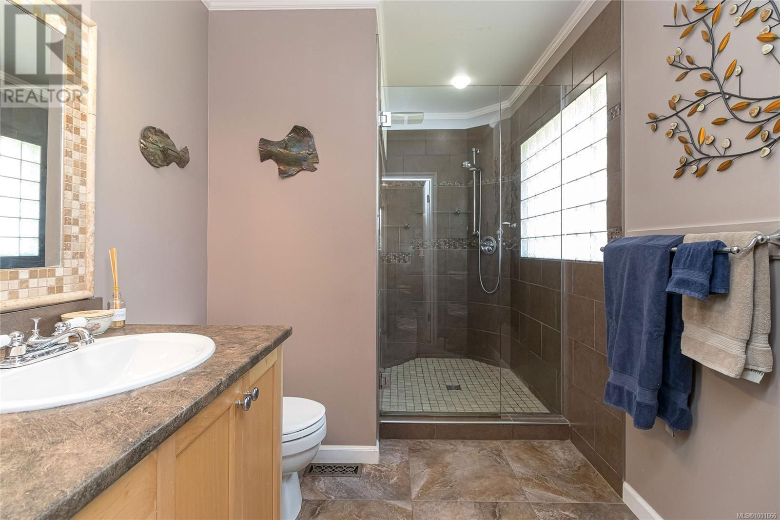 4228 WESTERVELT PLACE Image 13