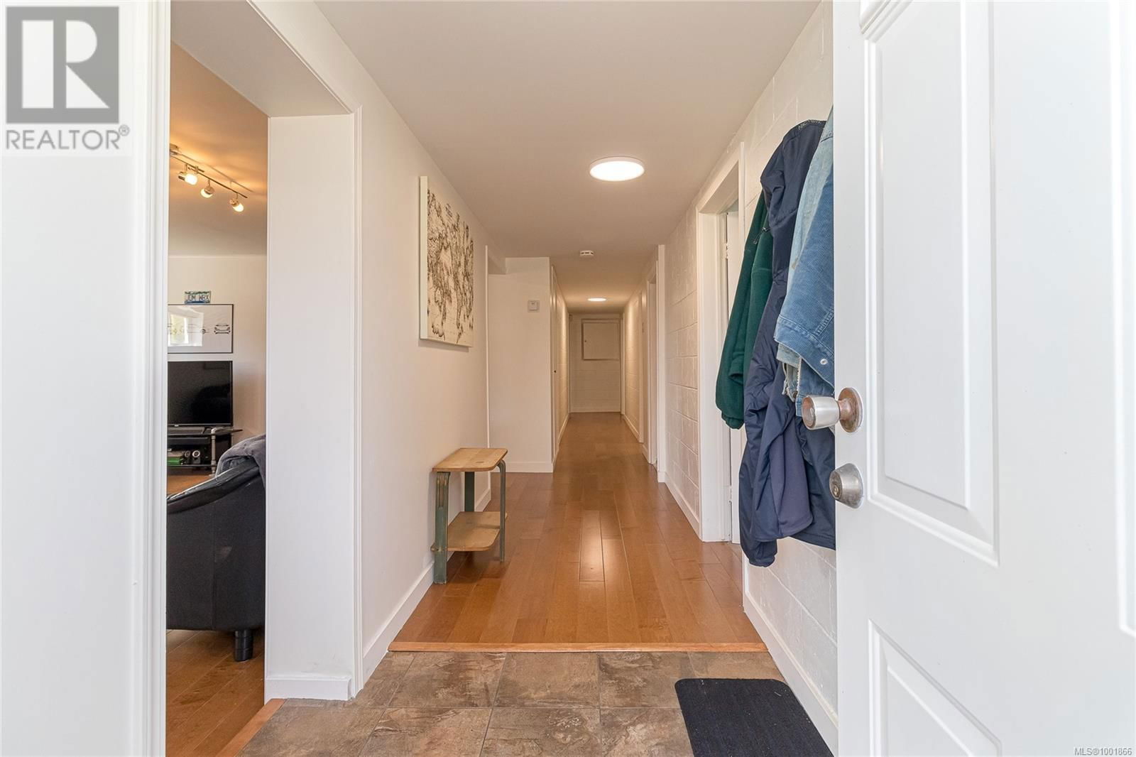 4228 WESTERVELT PLACE Image 19