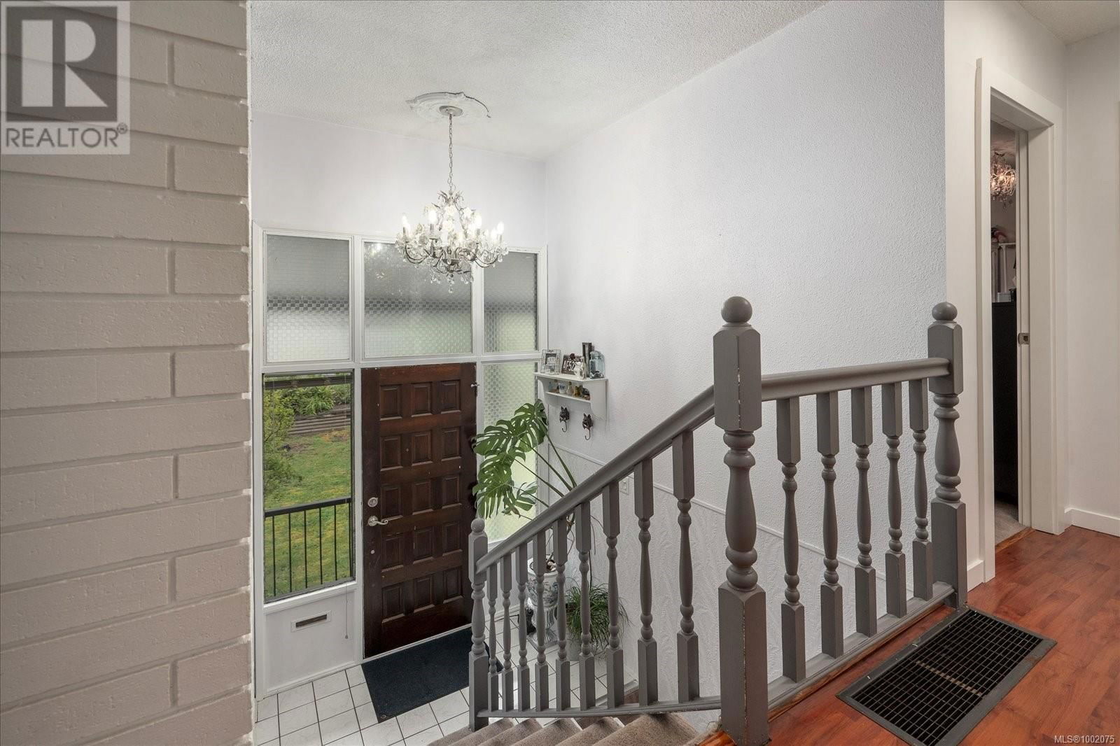 1925 MEREDITH ROAD Image 26