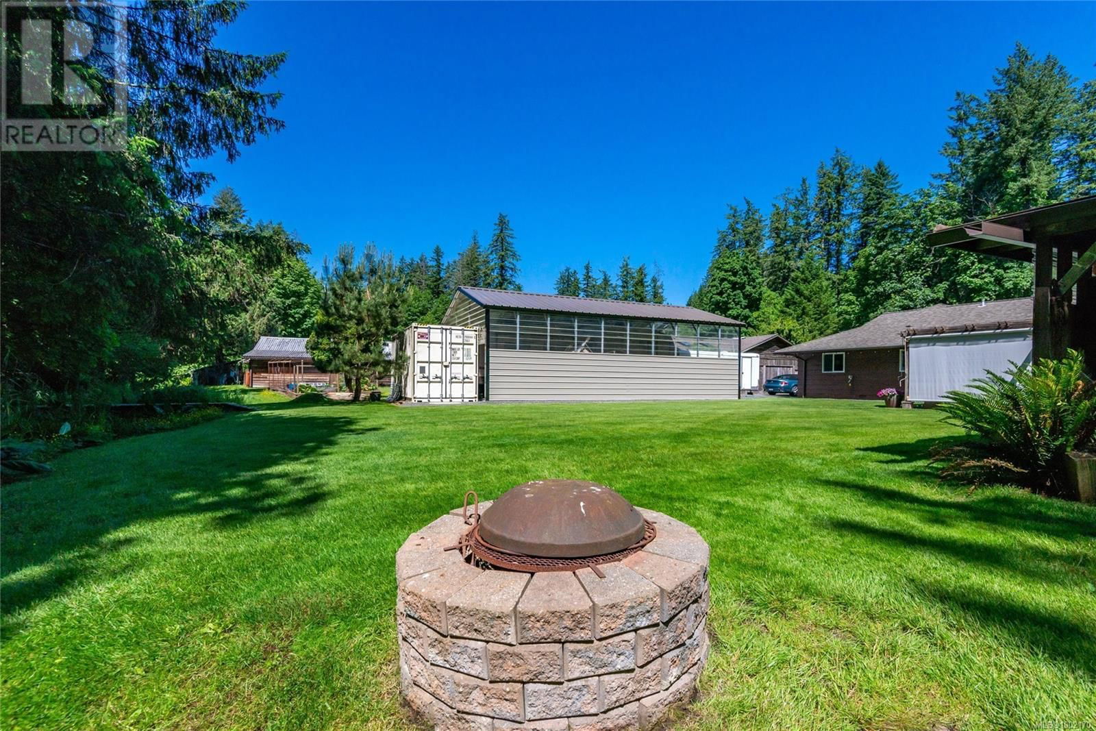 2531 CAMPBELL RIVER ROAD Image 56
