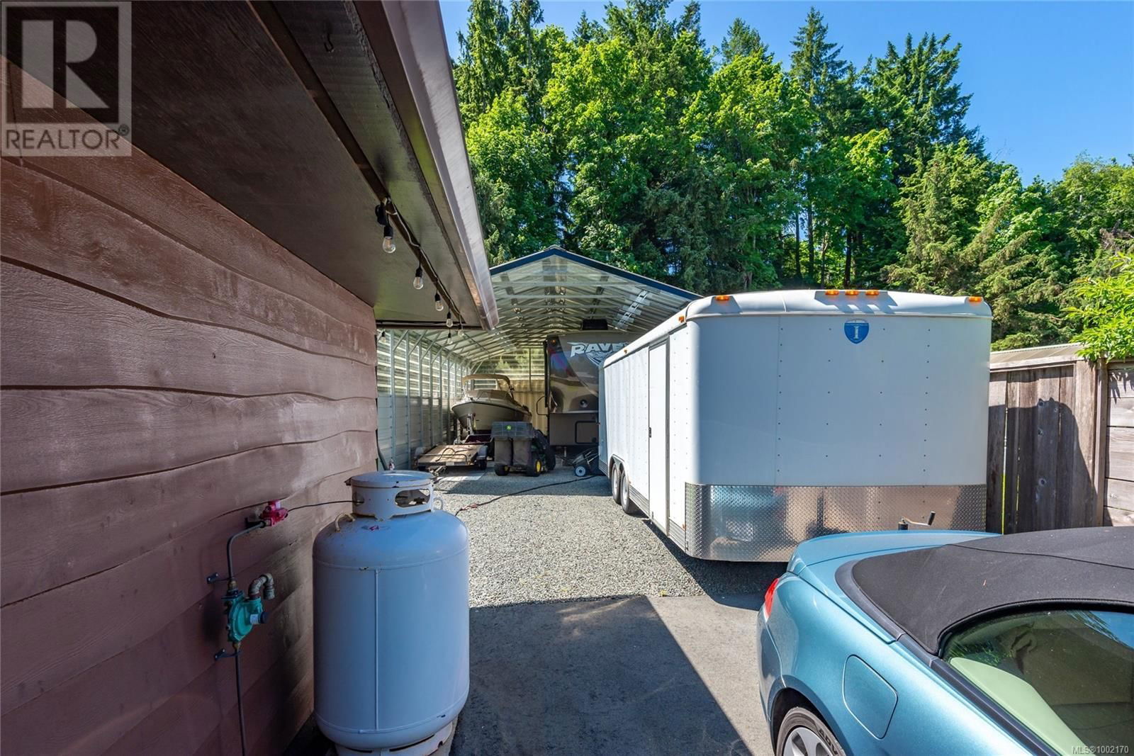 2531 CAMPBELL RIVER ROAD Image 65
