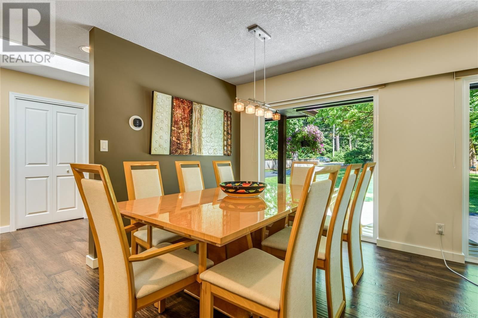 2531 CAMPBELL RIVER ROAD Image 7
