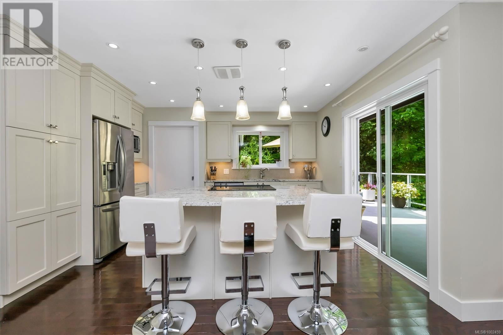 4008 BOW ROAD Image 13