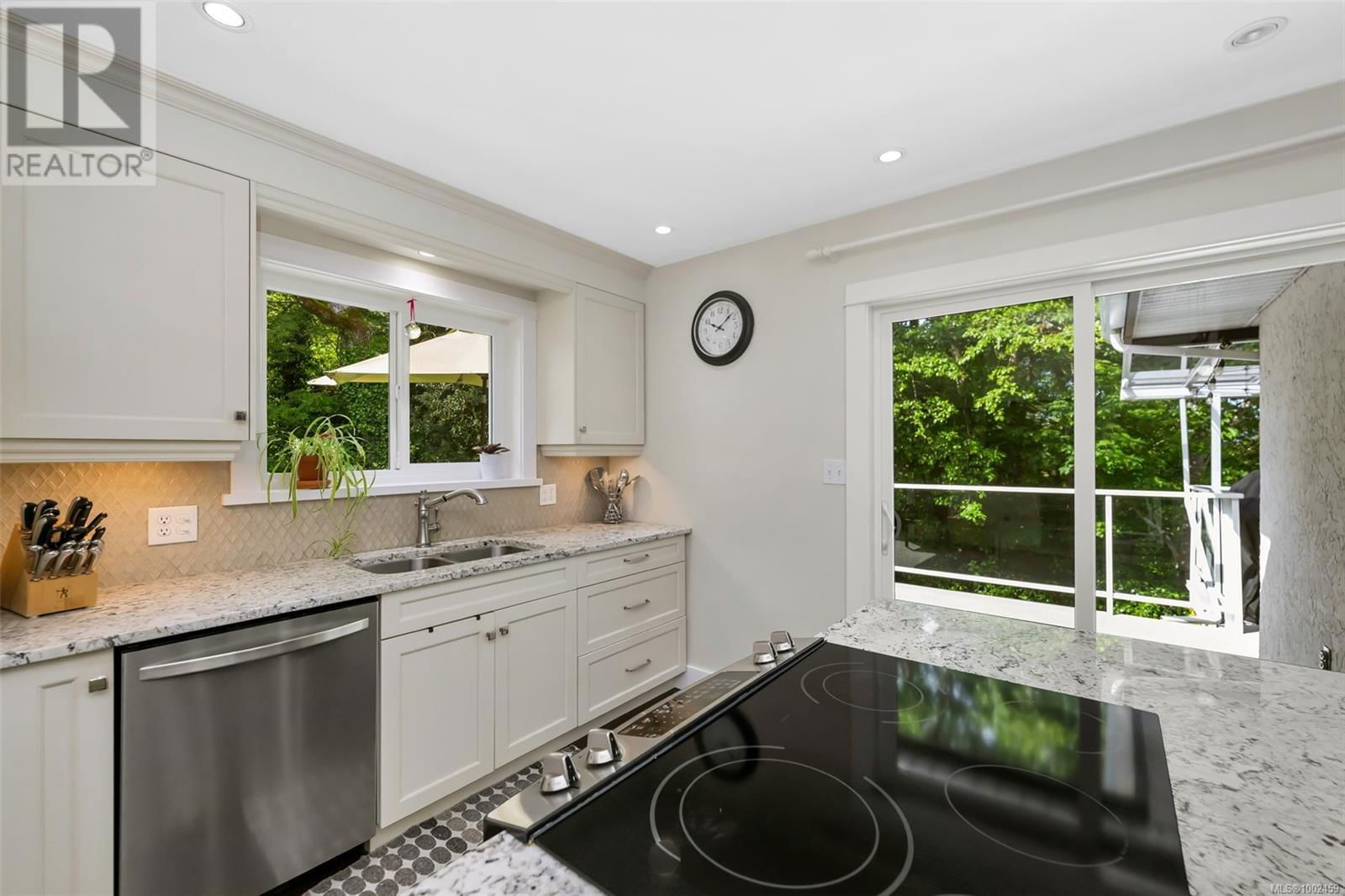 4008 BOW ROAD Image 16