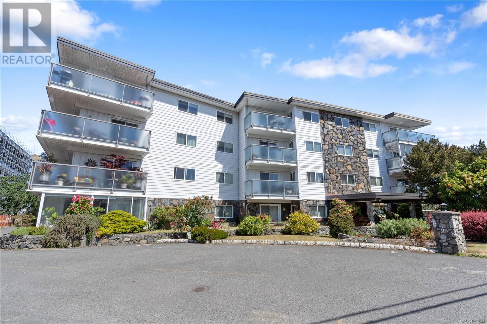 303 - 848 ESQUIMALT ROAD Image 20
