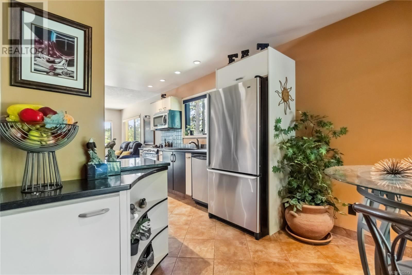 1 - 981 FIR TREE GLEN Image 22