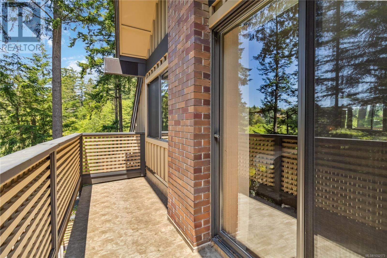 1 - 981 FIR TREE GLEN Image 41