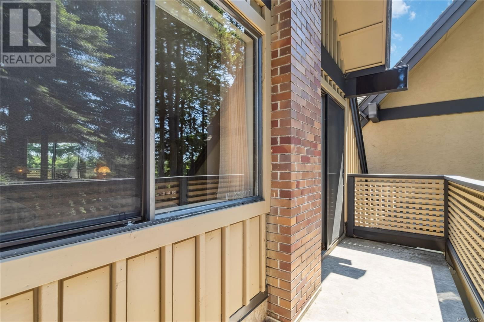 1 - 981 FIR TREE GLEN Image 43