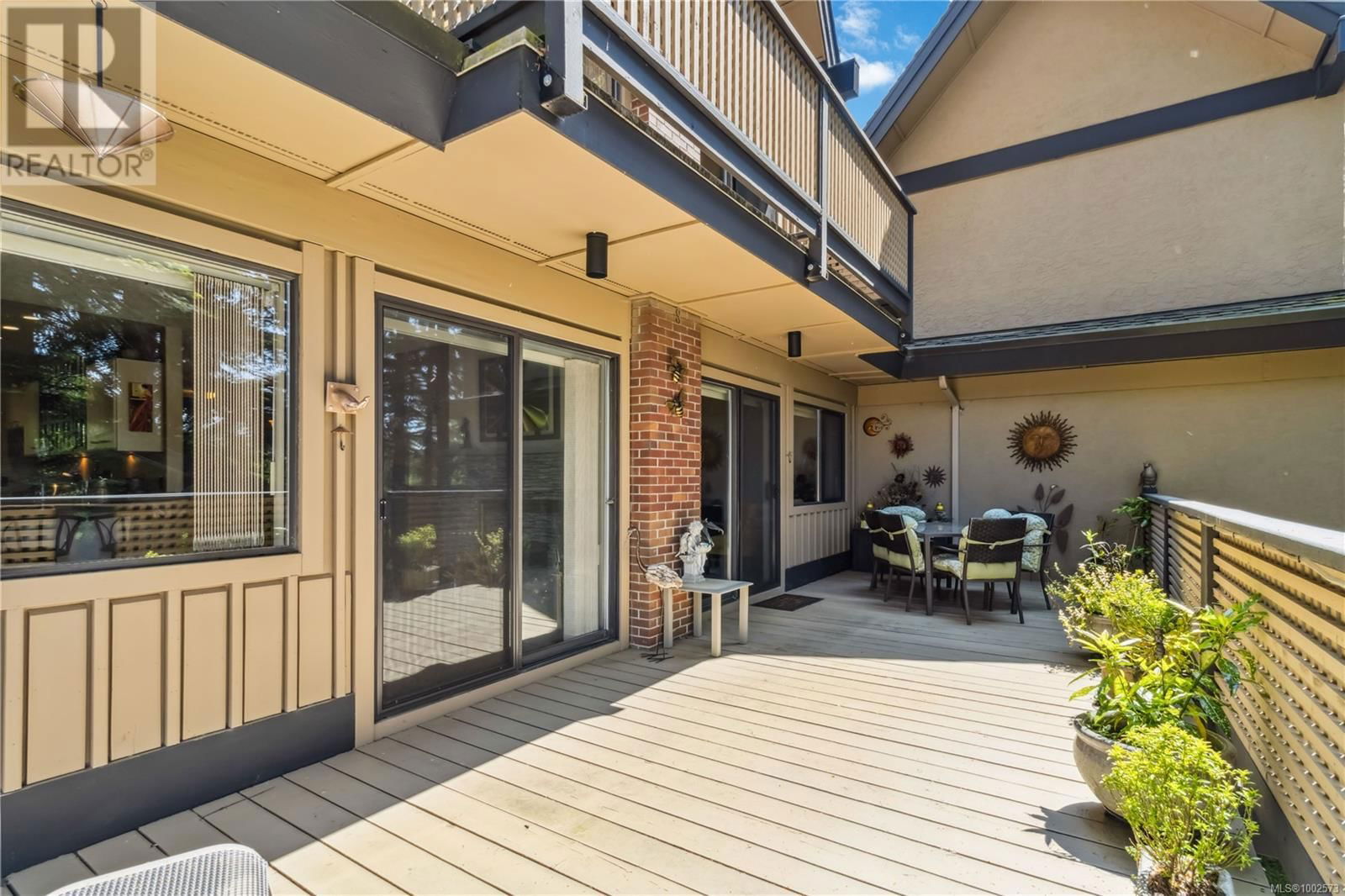 1 - 981 FIR TREE GLEN Image 45