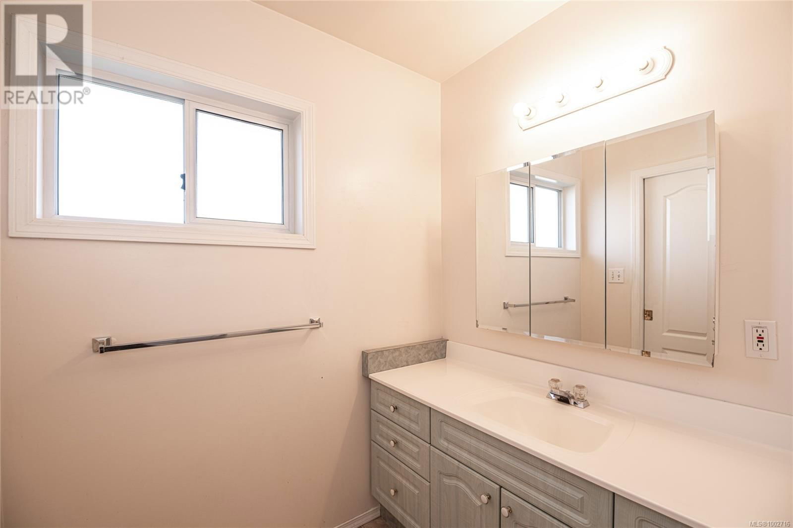 4251 PARKSIDE CRESCENT Image 13